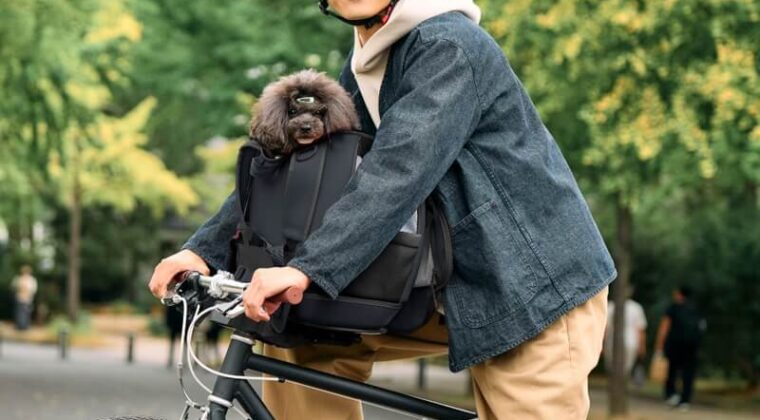 自転車への取り付けとリュック使用を切り替えられる自転車用ペットリュックが発売